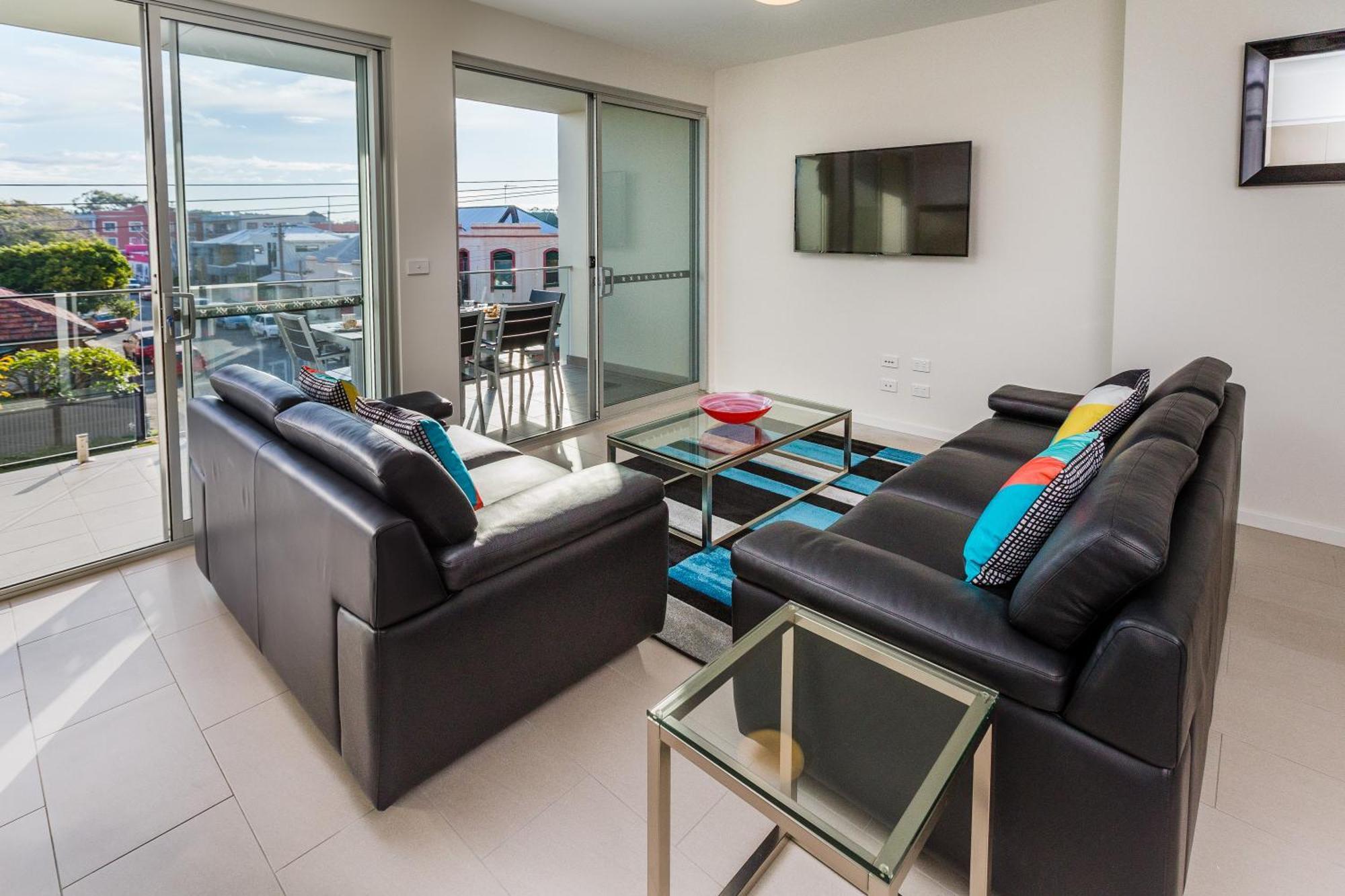 Hamilton Executive Apartments Нюкасъл Екстериор снимка